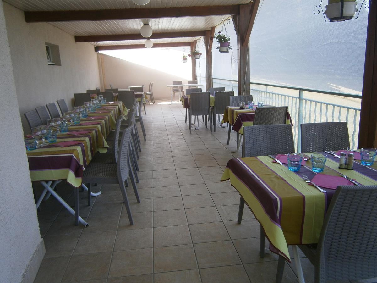 Hotel Restaurant De La Roche Les Sauvages  المظهر الخارجي الصورة